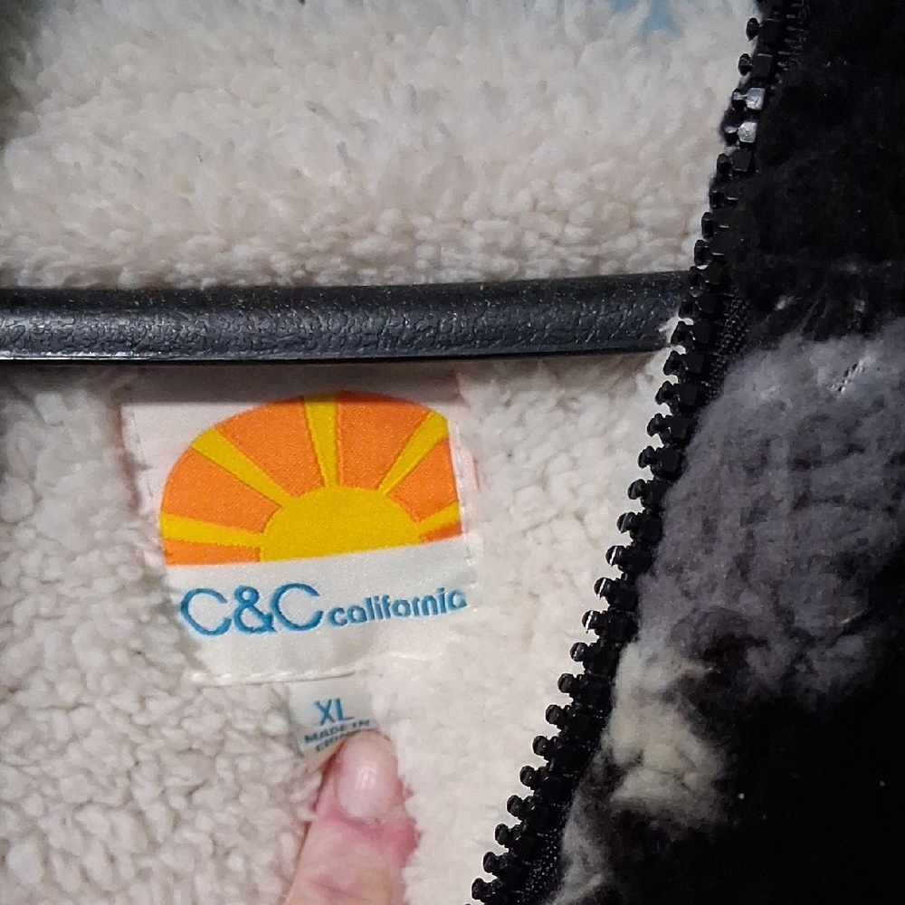 C&C California Multicolor Patterned Teddy Jacket - Picture 2 of 8